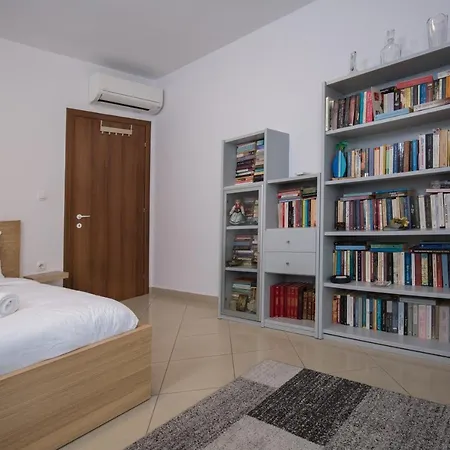 Spacious Modern With Great Rooftop View * Athens