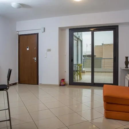 Spacious Modern With Great Rooftop View Апартаменты